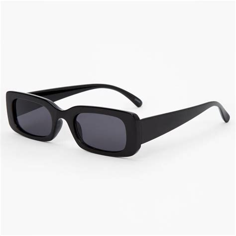 retro rectangle sunglasses.